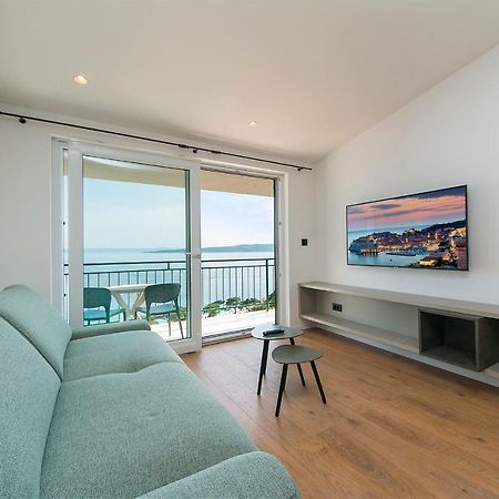 Apartments Juric Брела Екстериор снимка