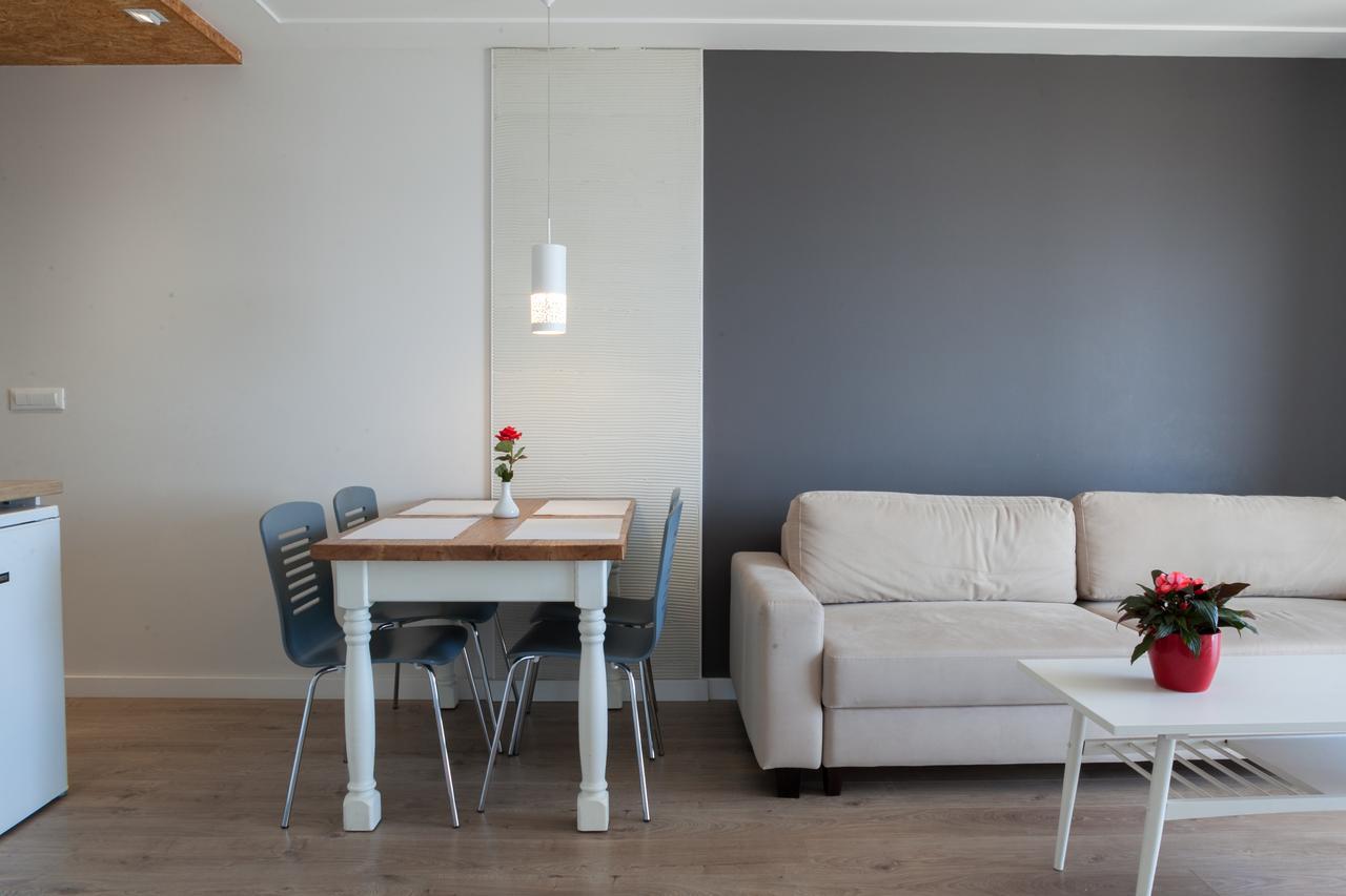 Apartments Juric Брела Екстериор снимка